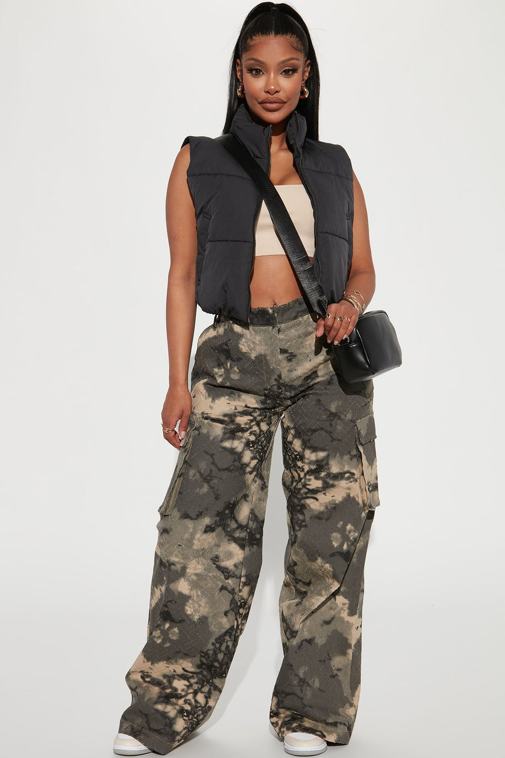 Live More Puffer Vest - Black