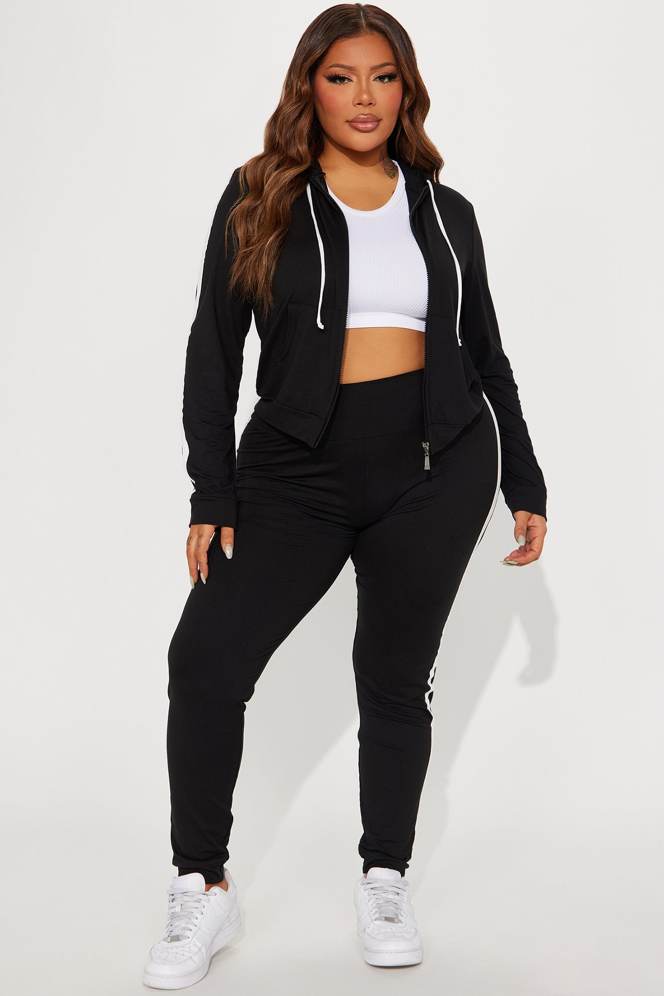 Tennis Courts III Zip Set - Black