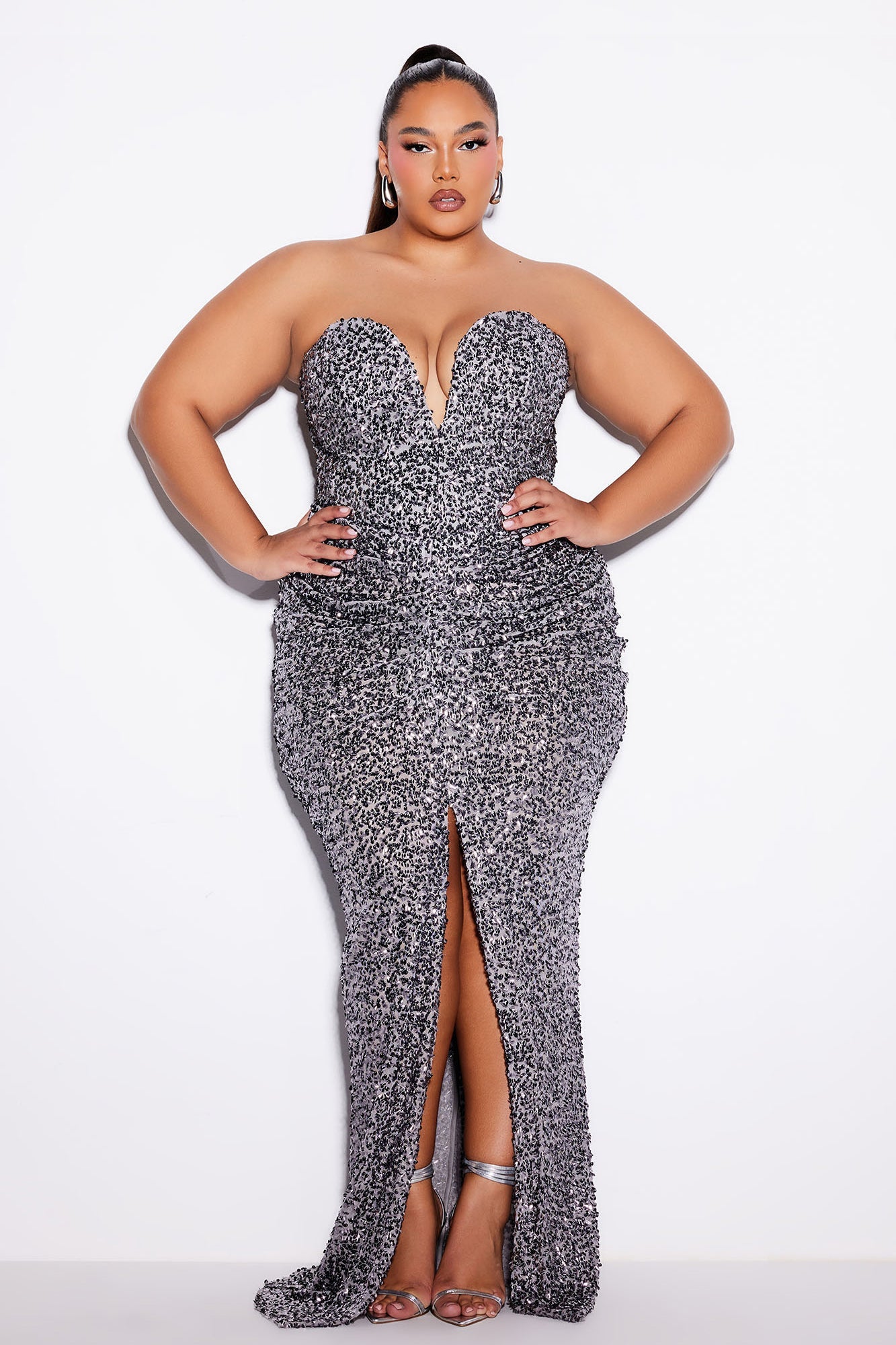 Main Event Sequin Skirt Set - Grey