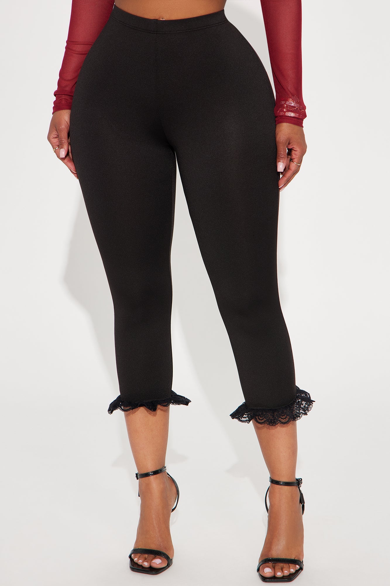 Roma Ruffle Trim Capri Legging - Black