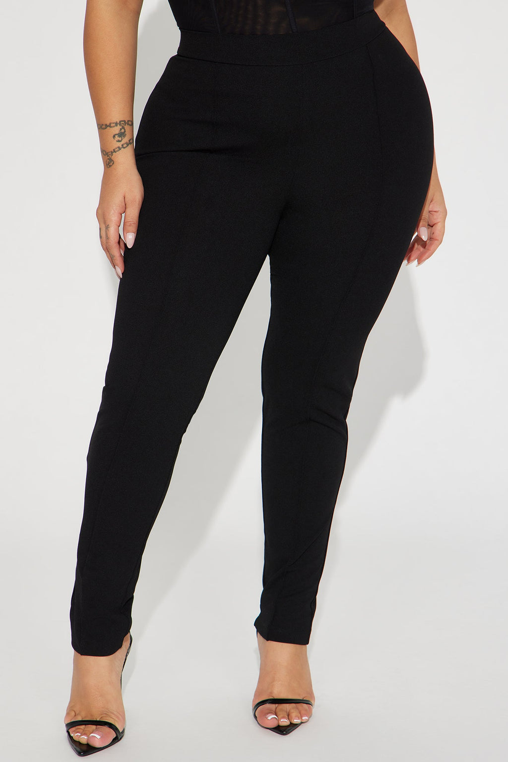 Vicky Skinny Pant - Black