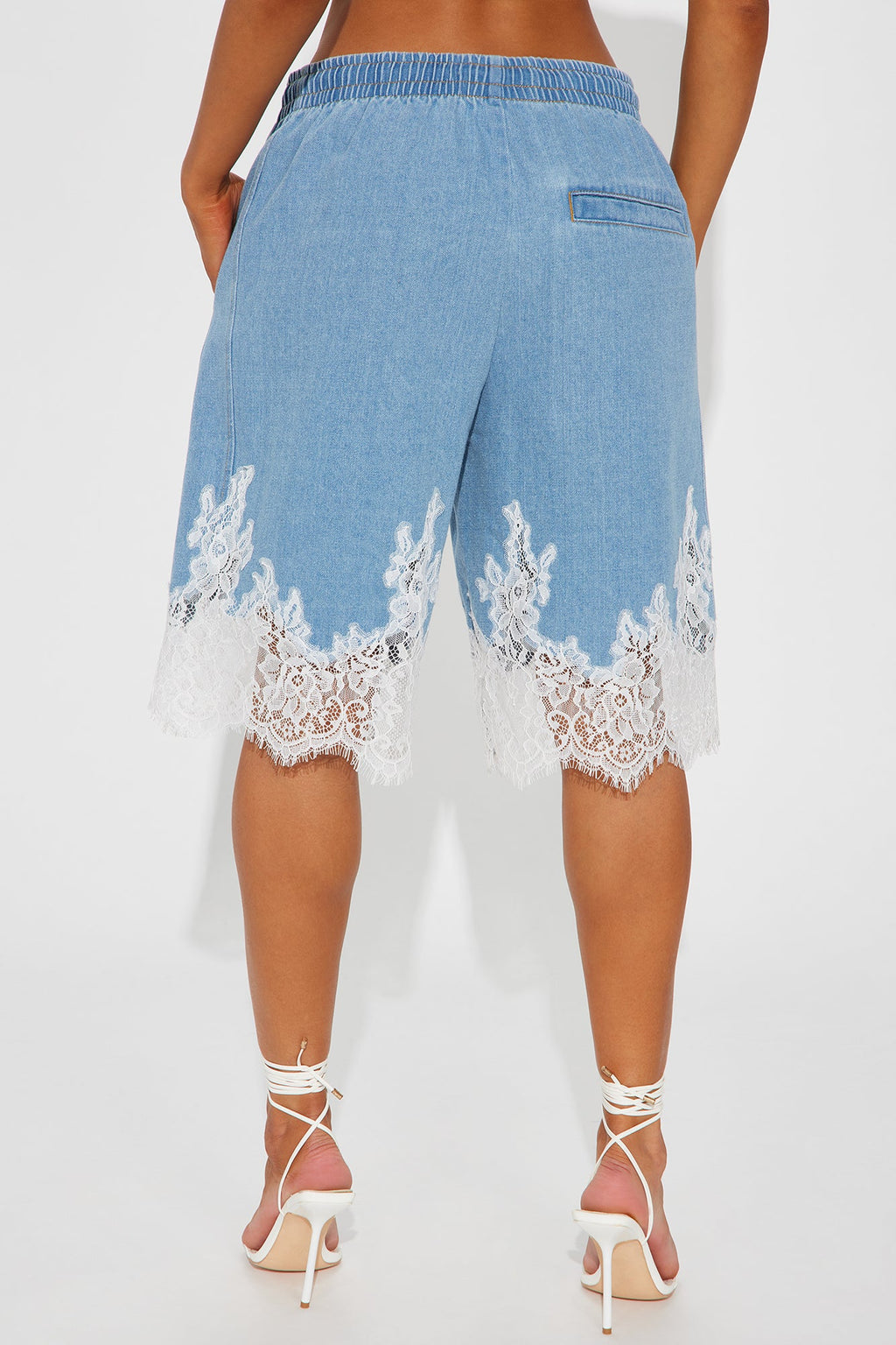 Making Things Happen Lace Trim Denim Jorts - Light Wash