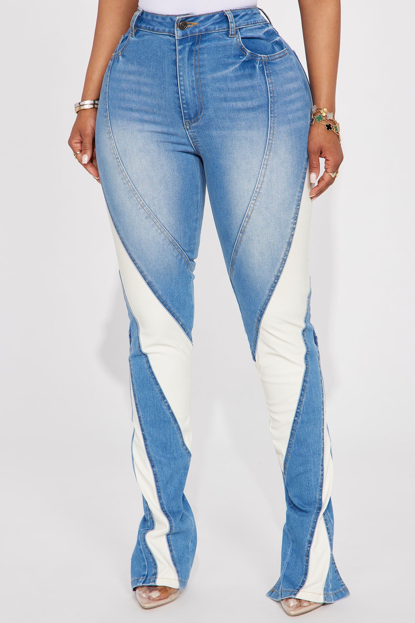 Stepping Up Split Hem Skinny Jeans - Medium Wash