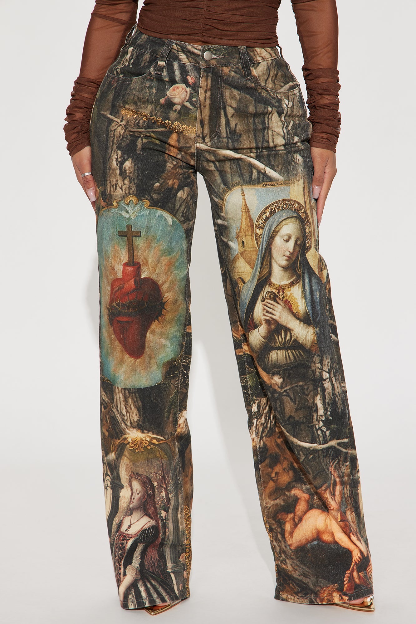 Showing My Devotion Camo Printed Baggy Jeans - Taupe/combo