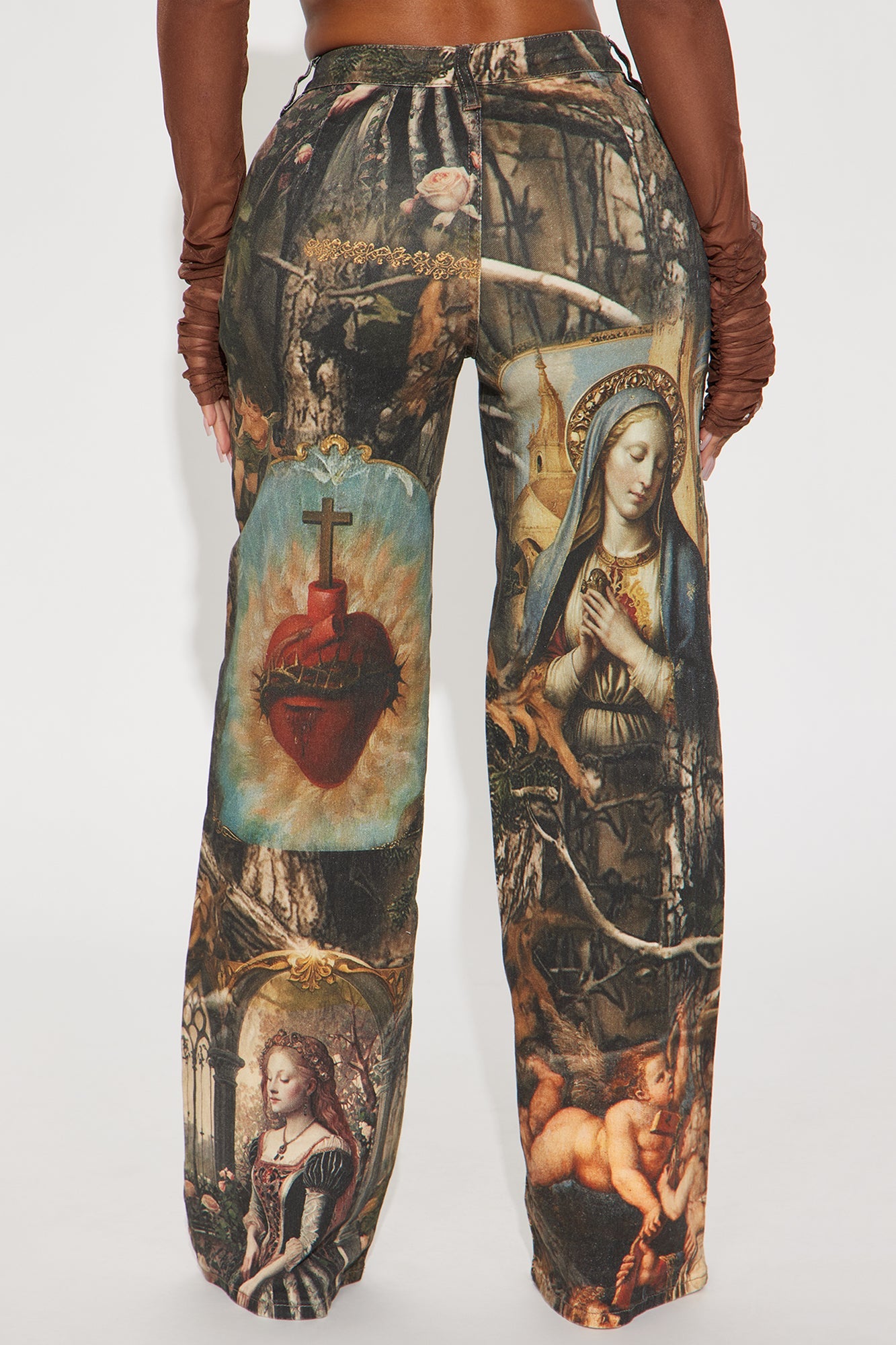 Showing My Devotion Camo Printed Baggy Jeans - Taupe/combo