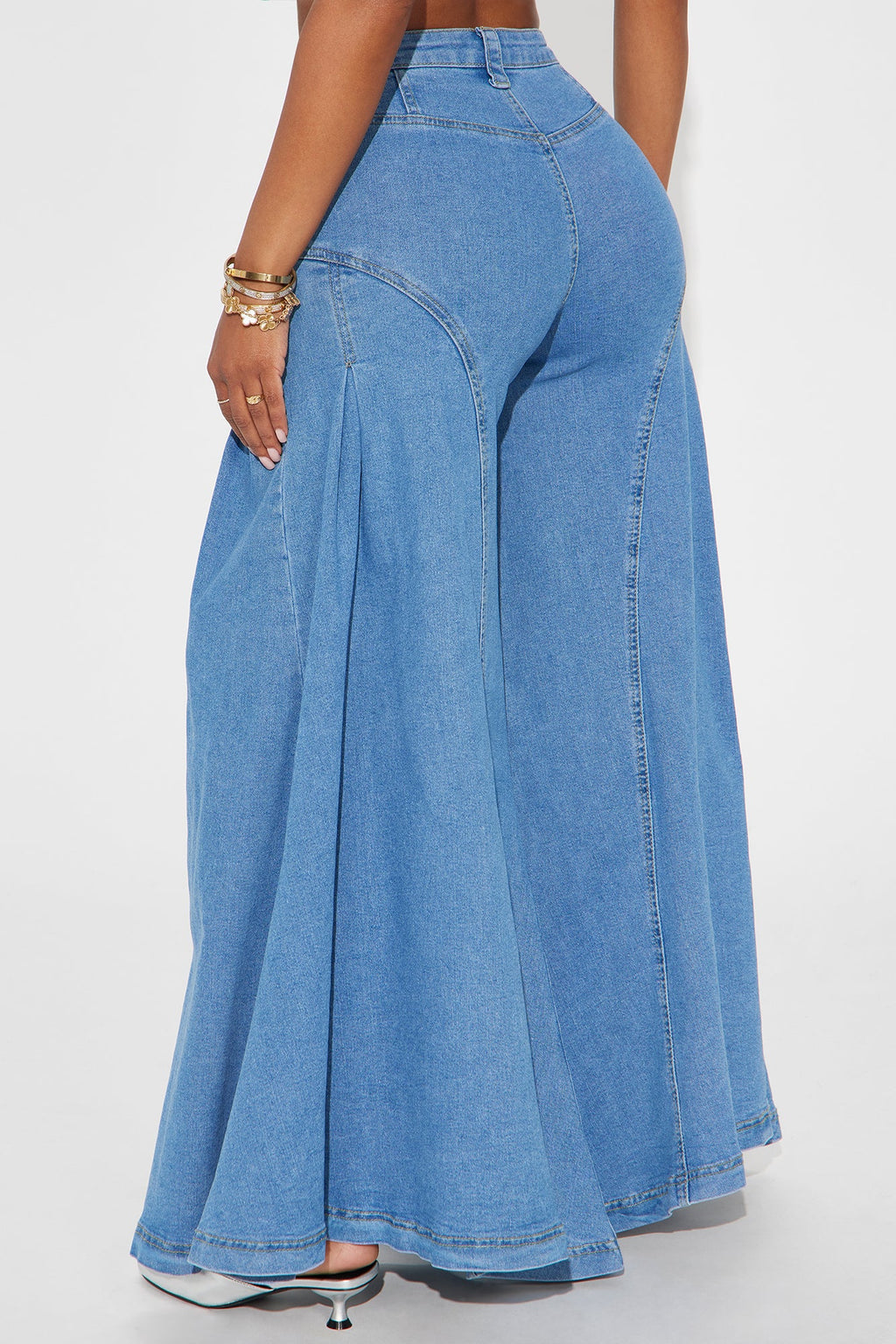 Kalinda Extreme Wide Leg Jeans - Medium Wash