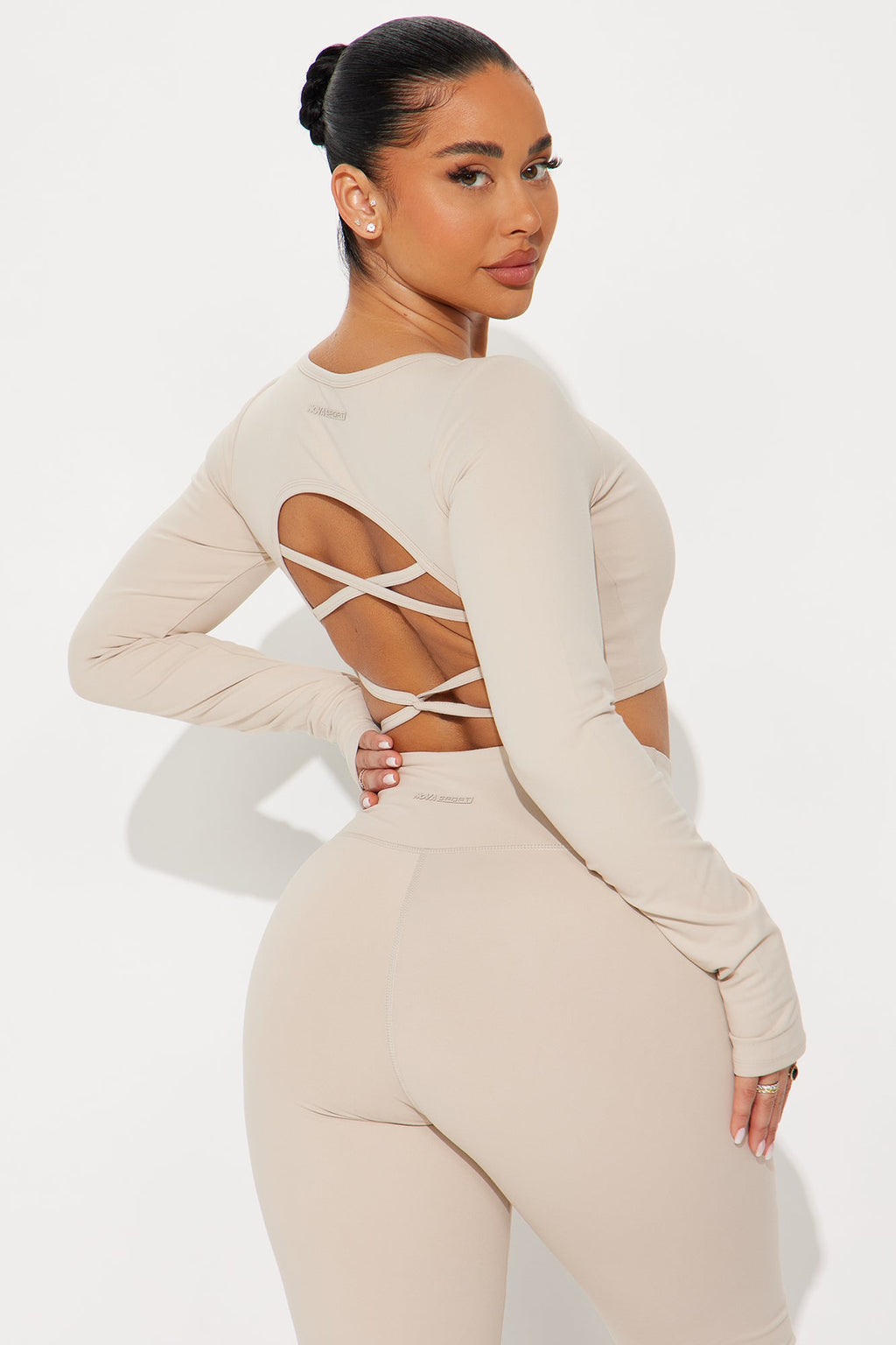 Across Your Core Super Soft Active Top - Light Taupe