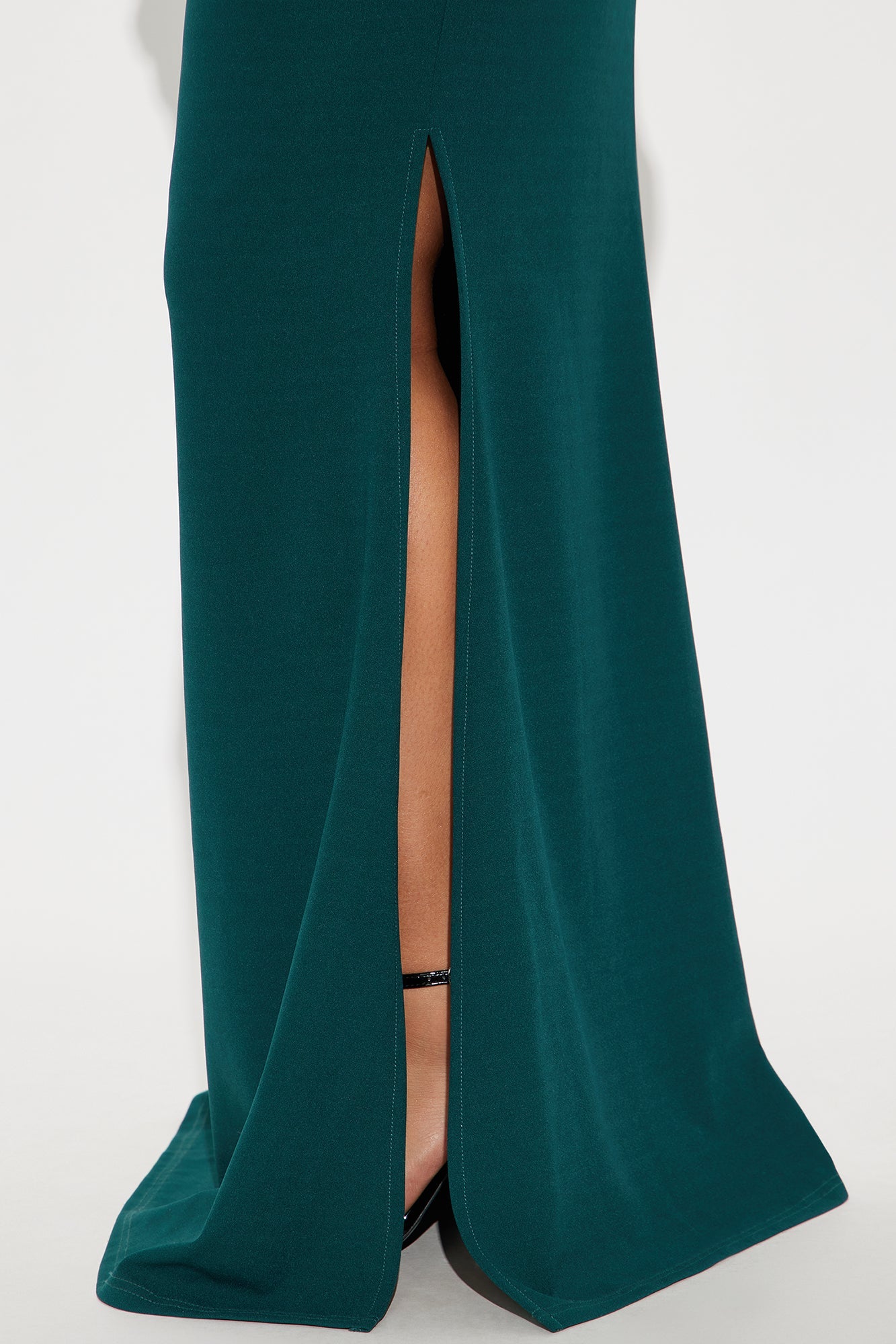On The Dancefloor Maxi Dress - Hunter