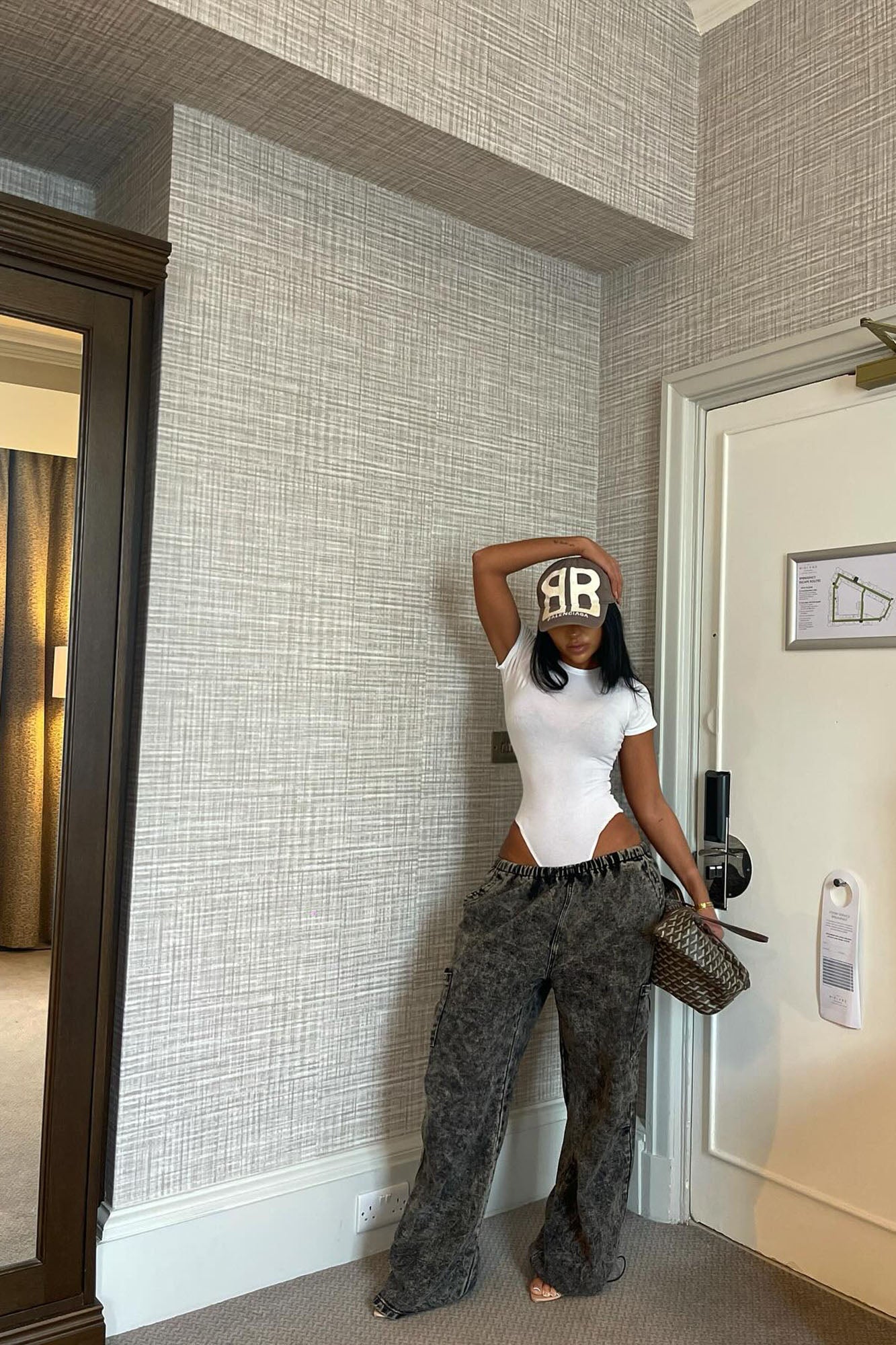 Leanne Crew Neck Bodysuit - White