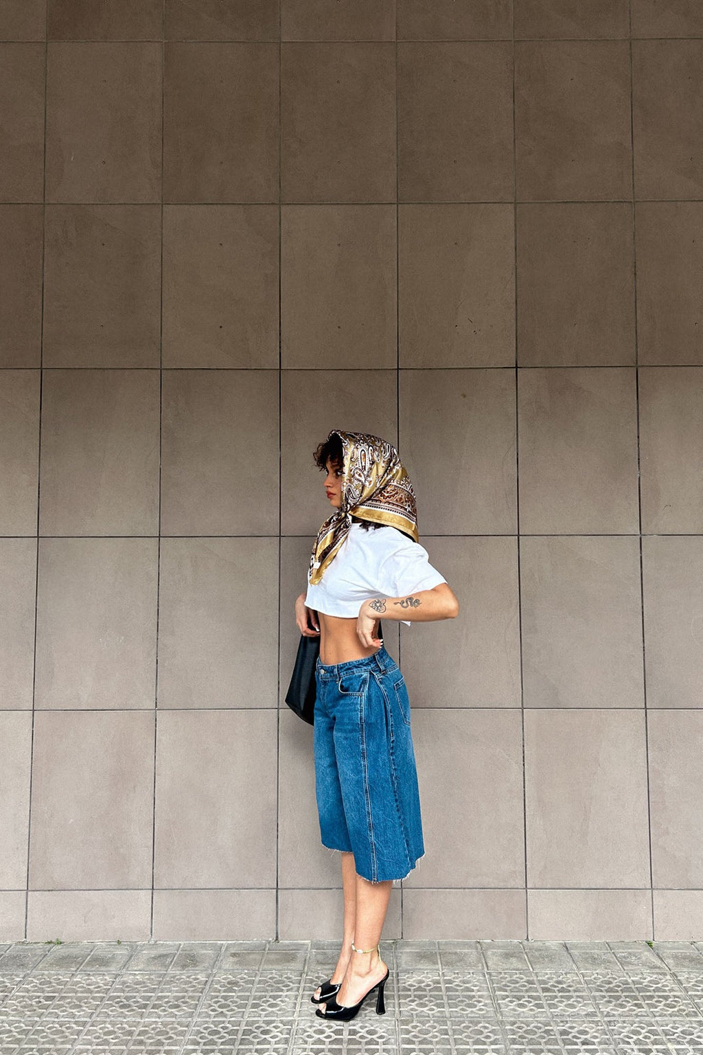 Aleksa Pleated Non Stretch Denim Jorts - Dark Wash