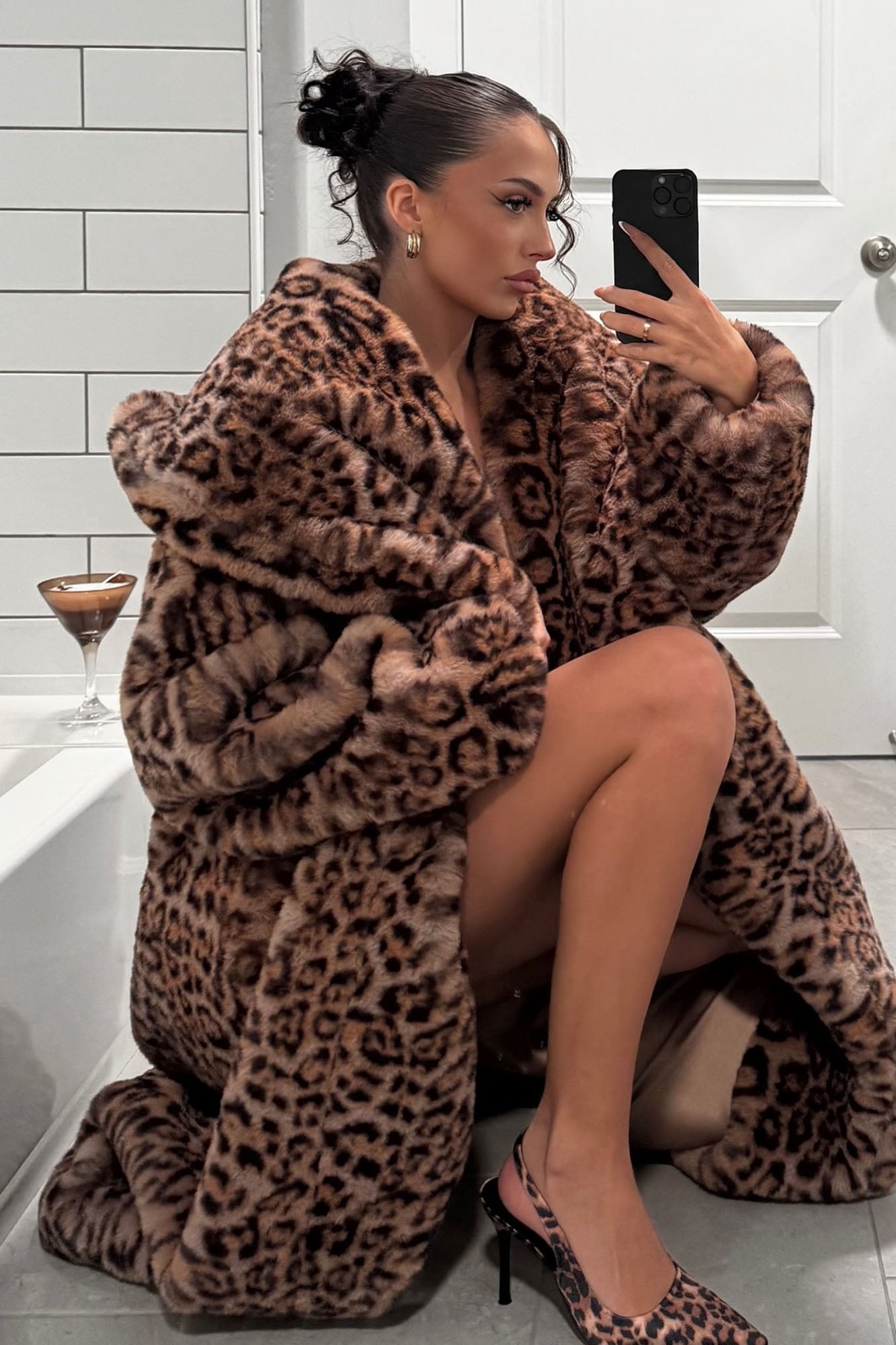 Alex Faux Fur Coat - Leopard