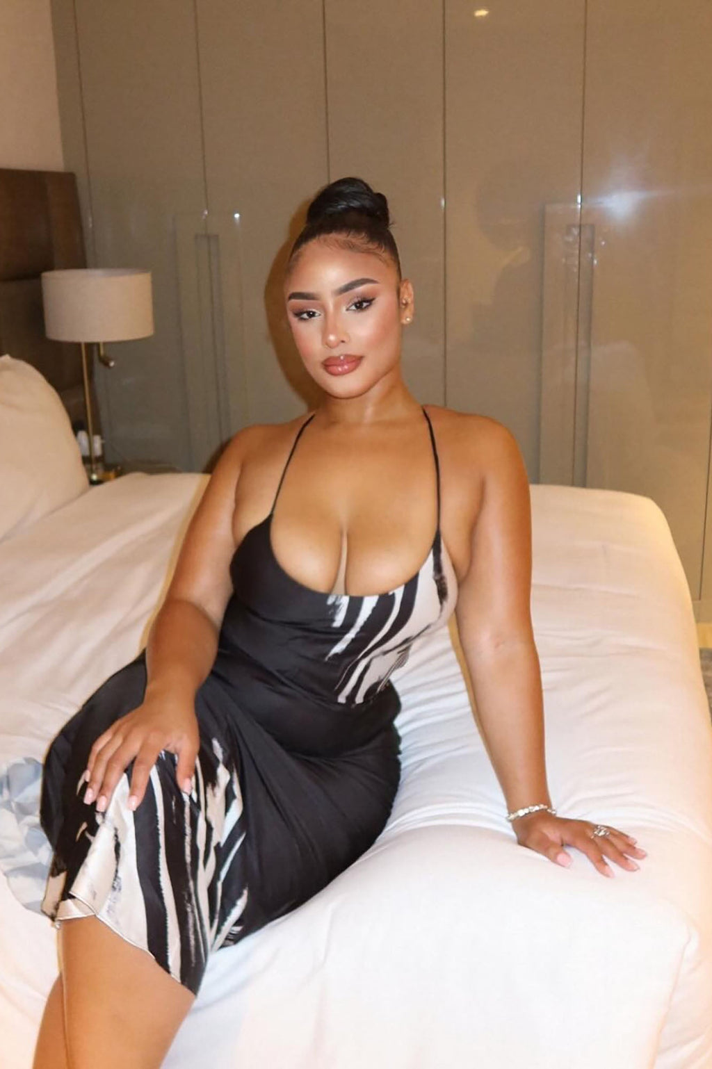 Take Notes Satin Maxi Dress - Black/White