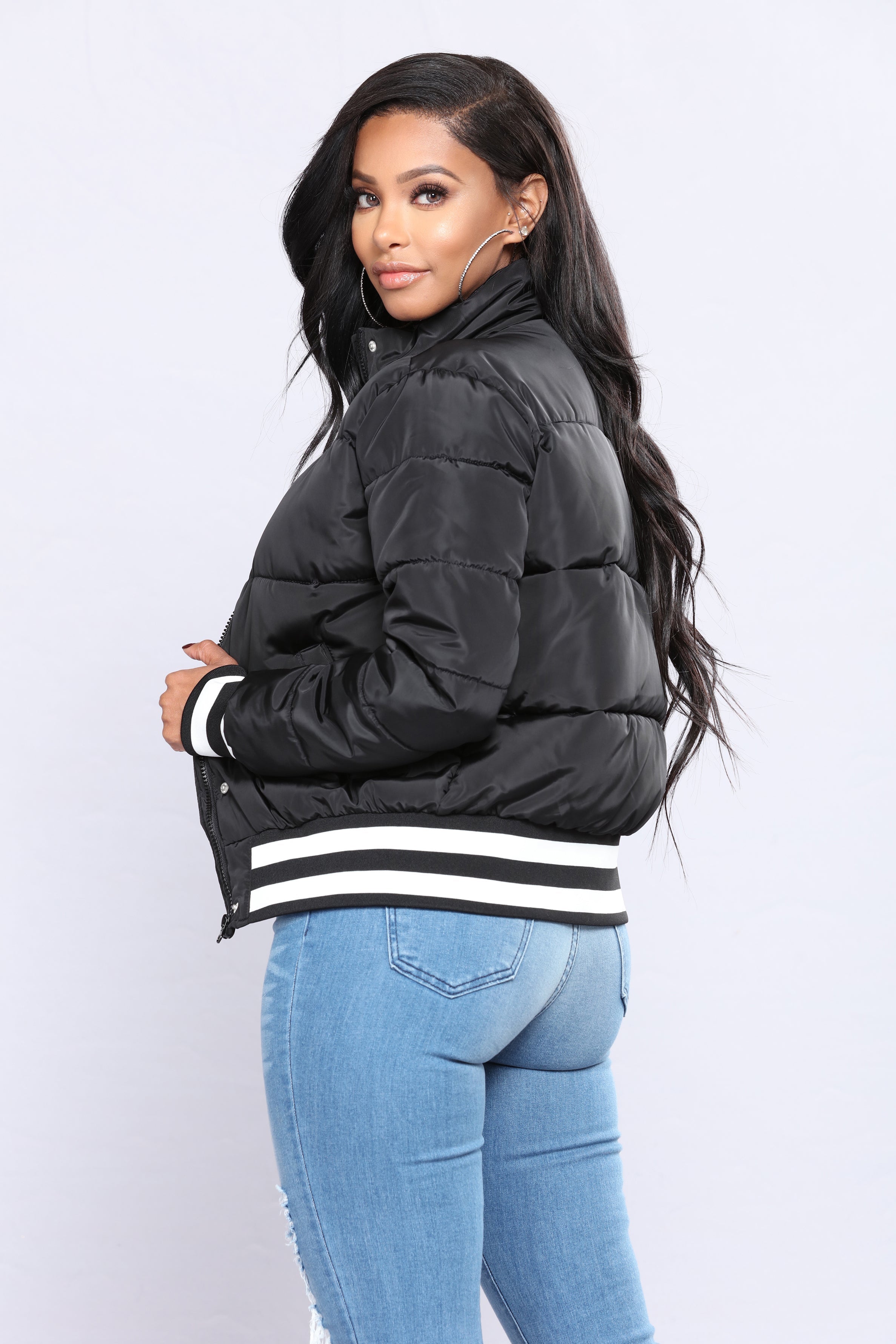 Mrs. Jackson Puffer Jacket - Black