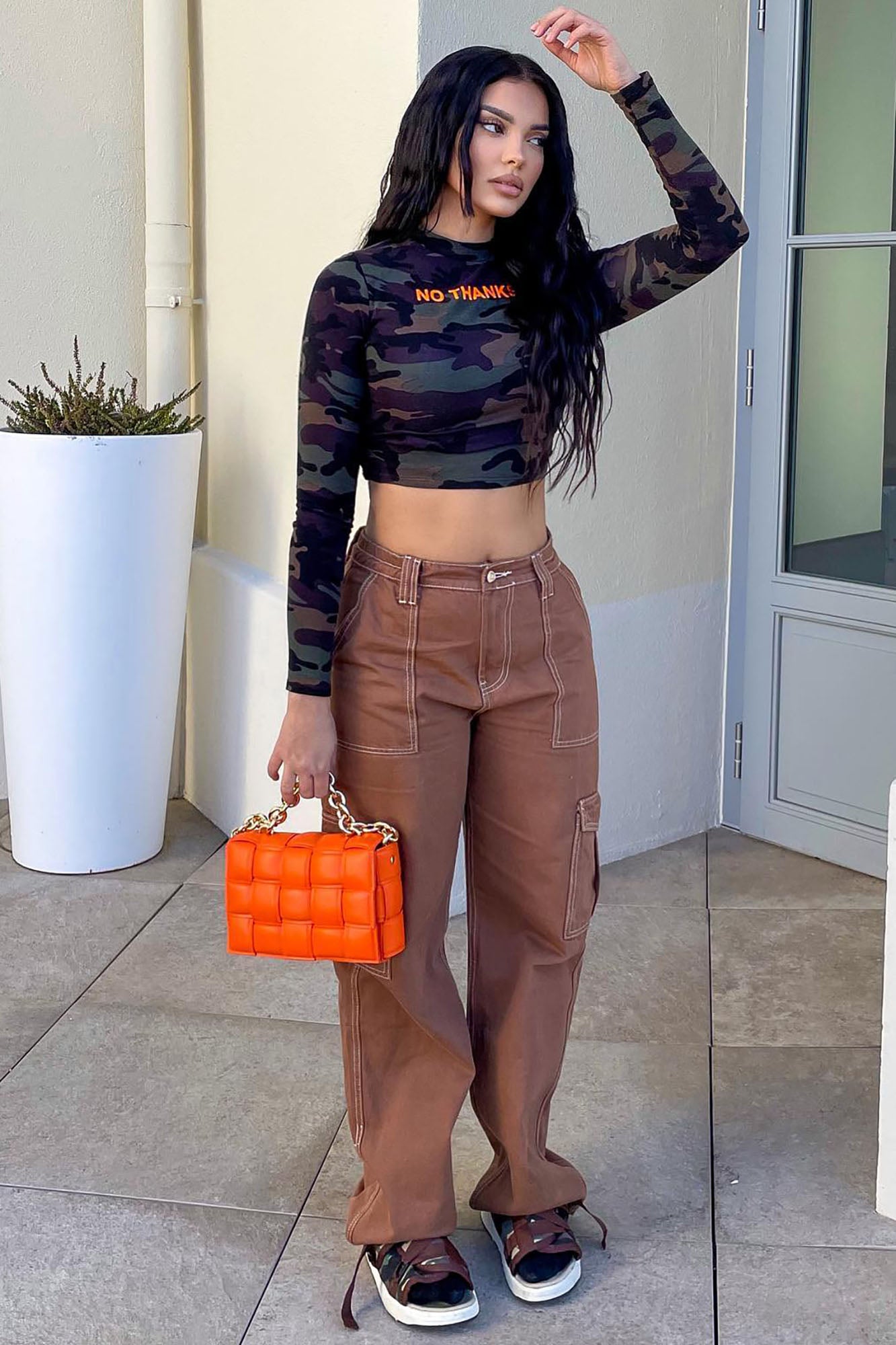 Give Me A Break Cargo Carpenter Jeans - Brown