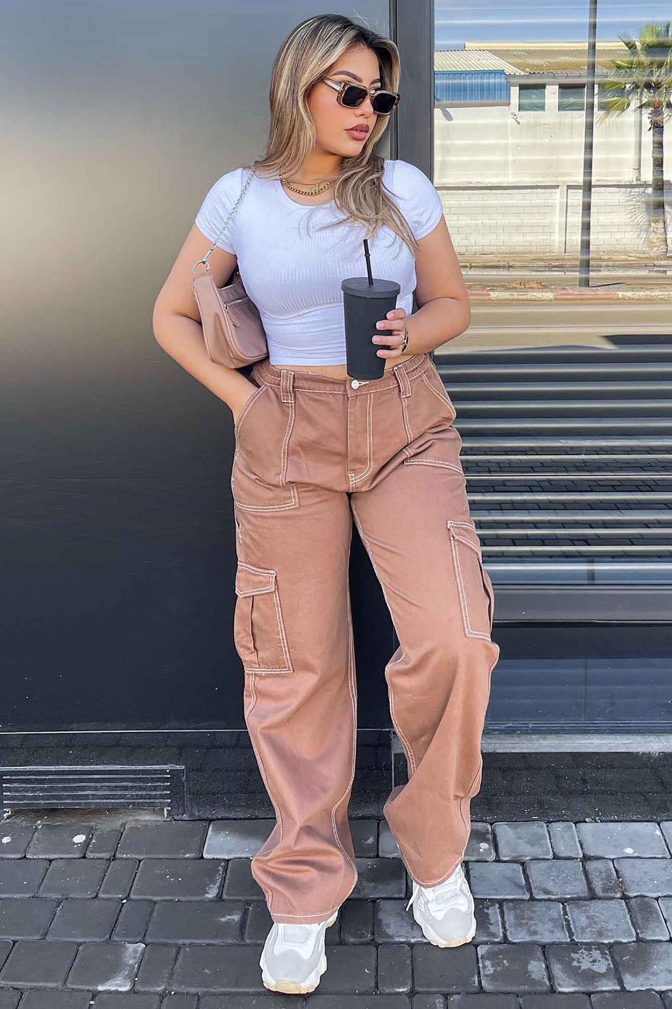 Give Me A Break Cargo Carpenter Jeans - Brown